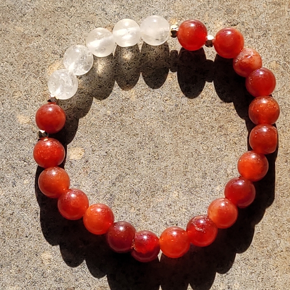 🤍3/$30 Boho Quartz & Glass Bead Bracelet - Picture 3 of 7